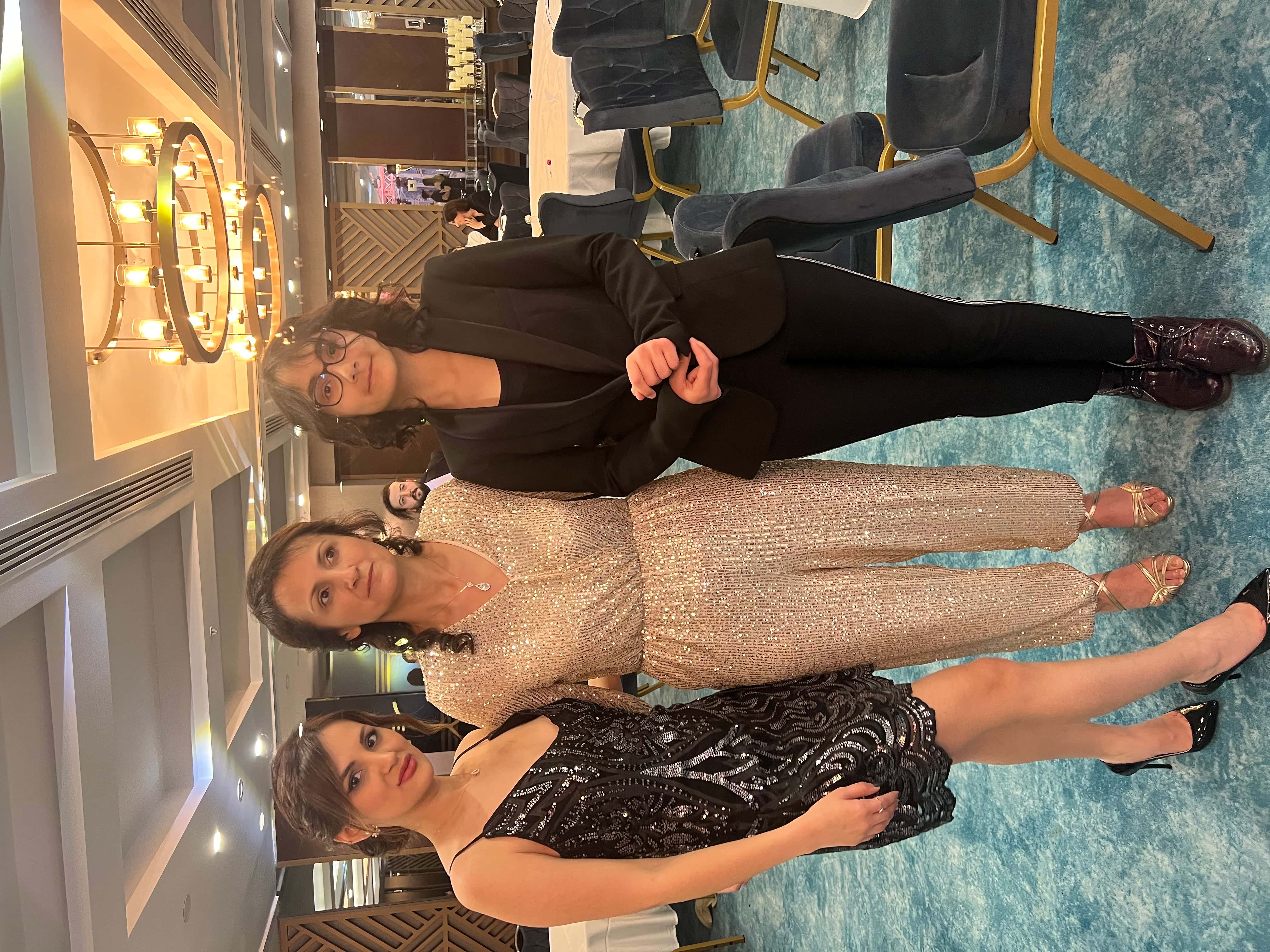 Altın Payetli Tulum