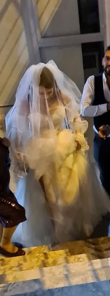 Gelinliğimi kiralıyorum