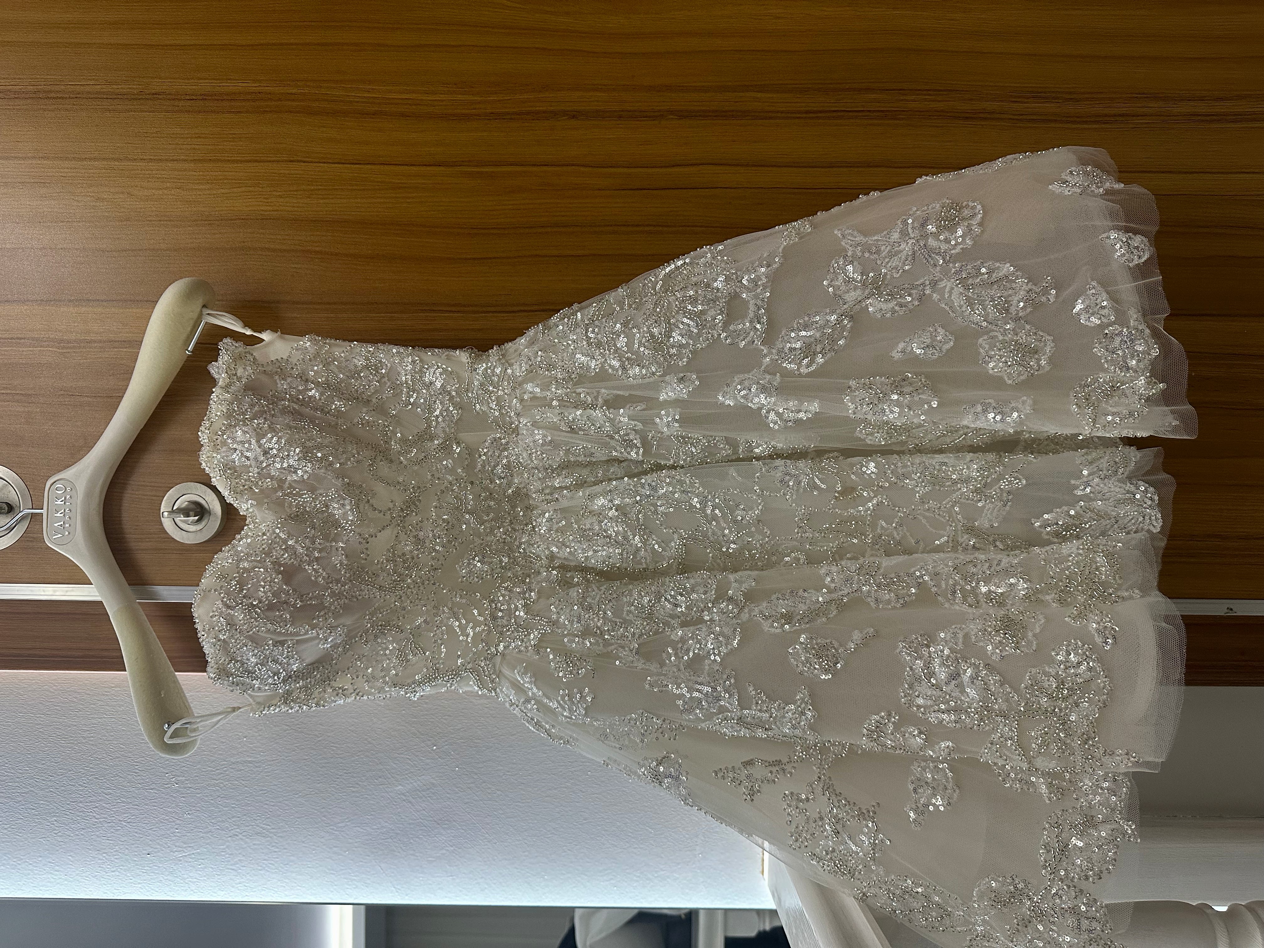 Vakko after gelinlik